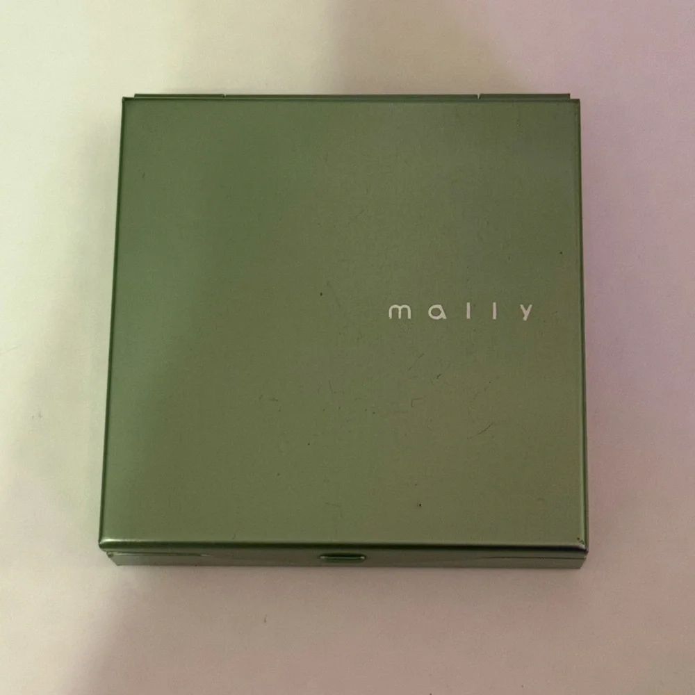 MALLY BEAUTY Runway Tango Eyeshadow Duo